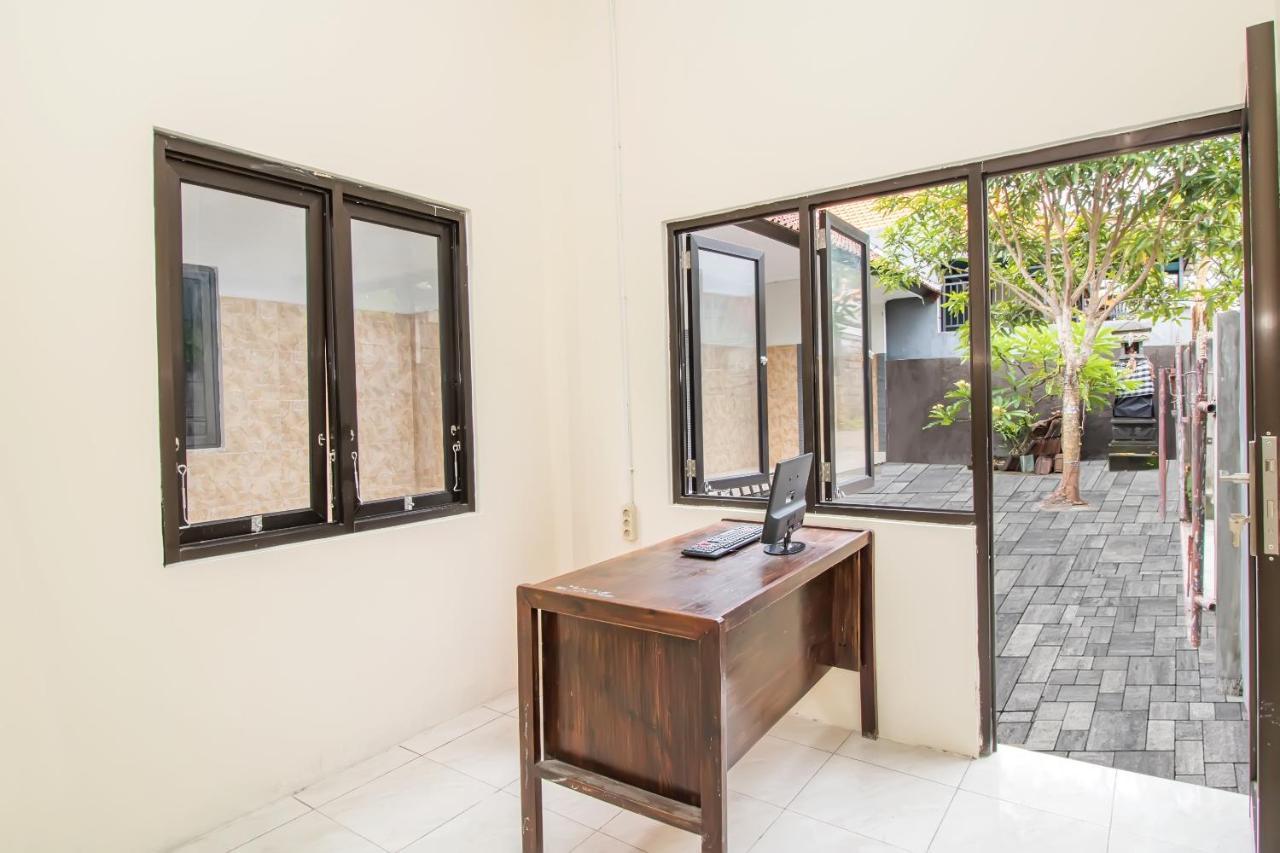 Hotel Oyo 2984 Berlian House Ungasan Jimbaran Esterno foto