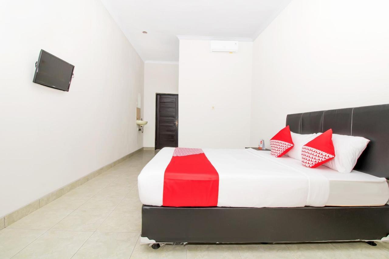Hotel Oyo 2984 Berlian House Ungasan Jimbaran Esterno foto